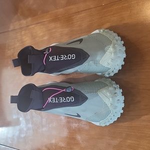 Nike ACG Mountain Fly Gore-Tex Xlay Green CT2904-300 Men's size 10